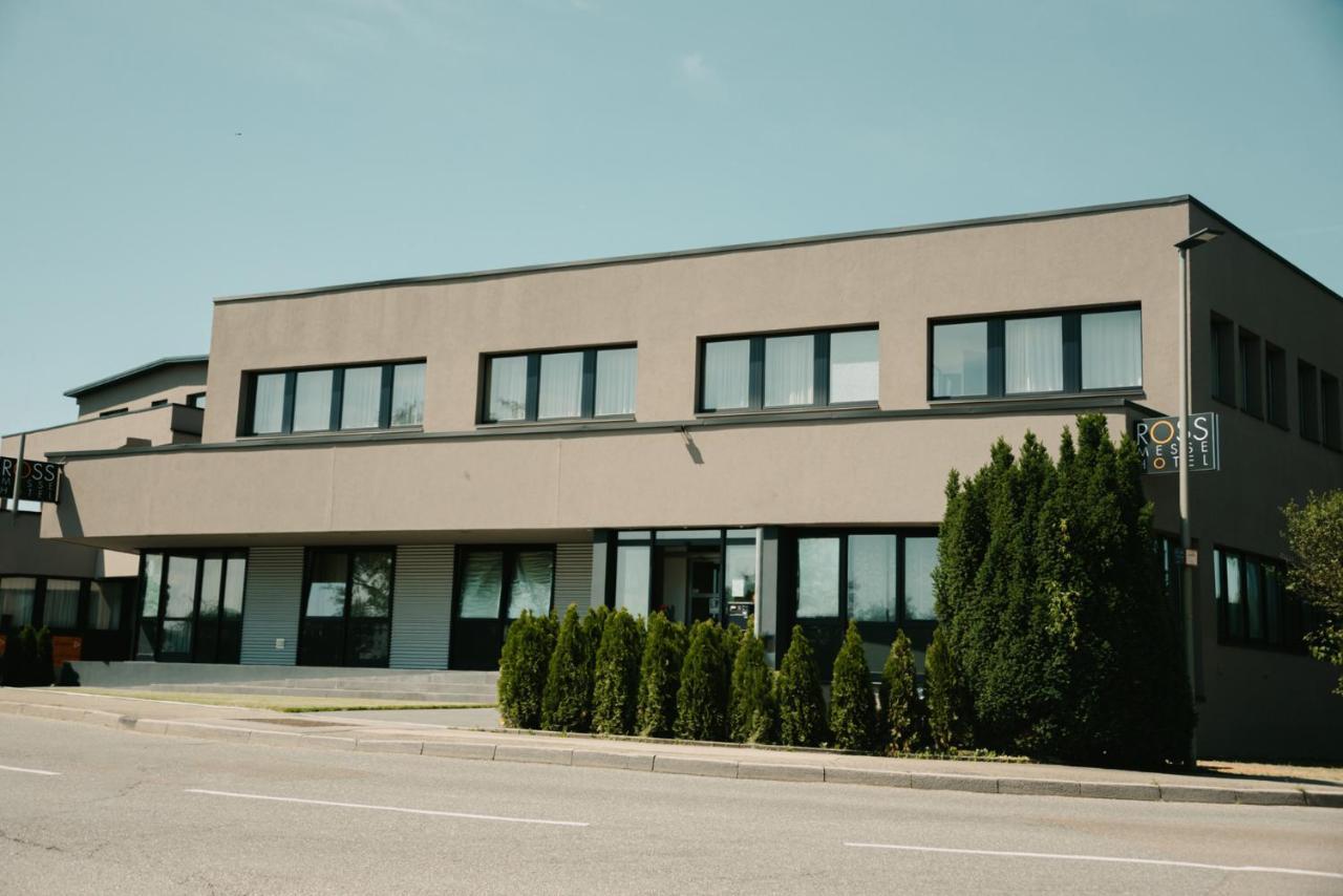 Ross Hotel Stuttgart Exterior photo